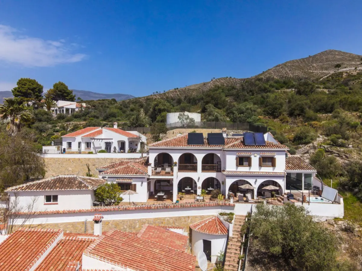 Maison Cómpeta — 1