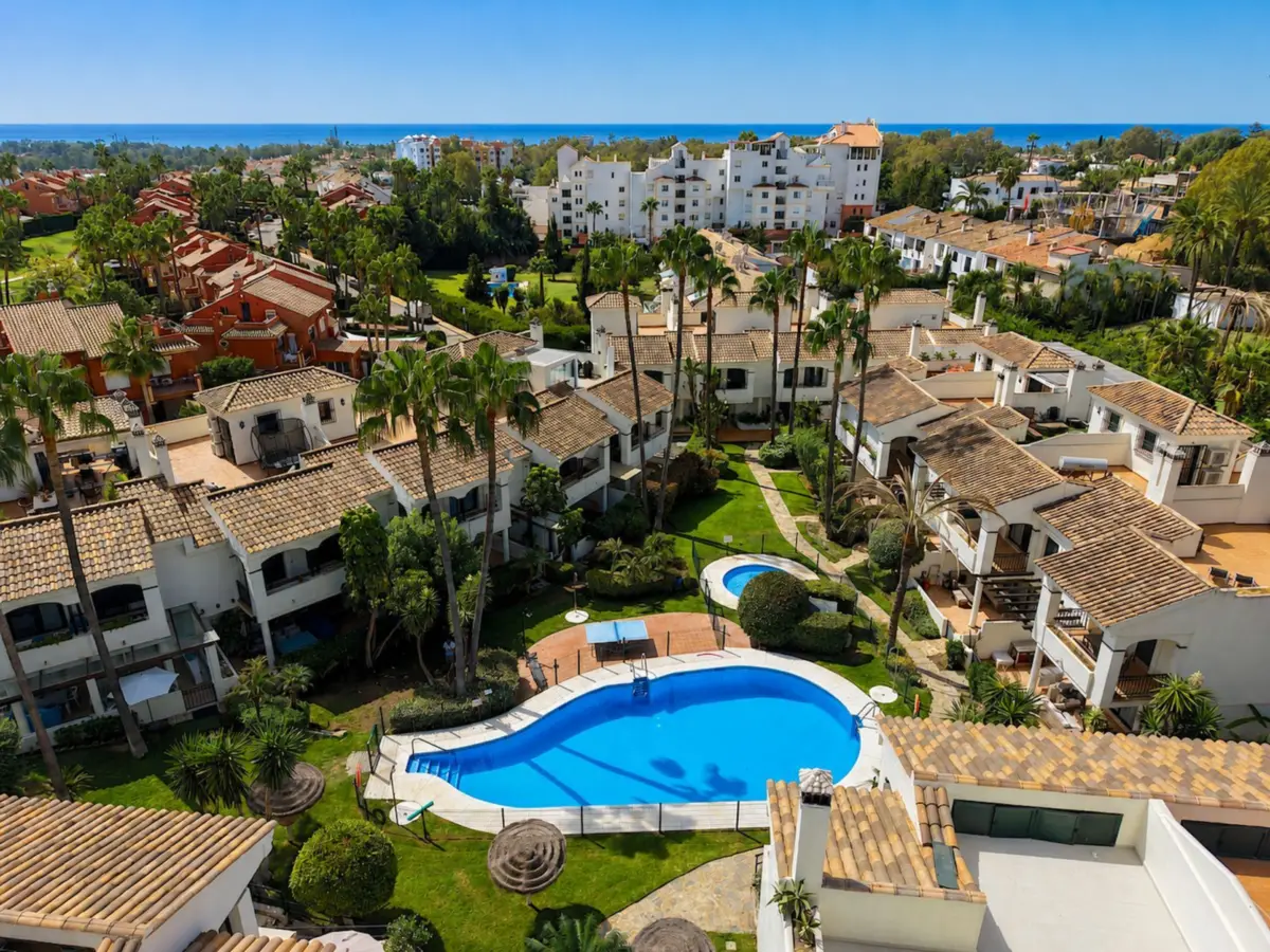 House Estepona — 1