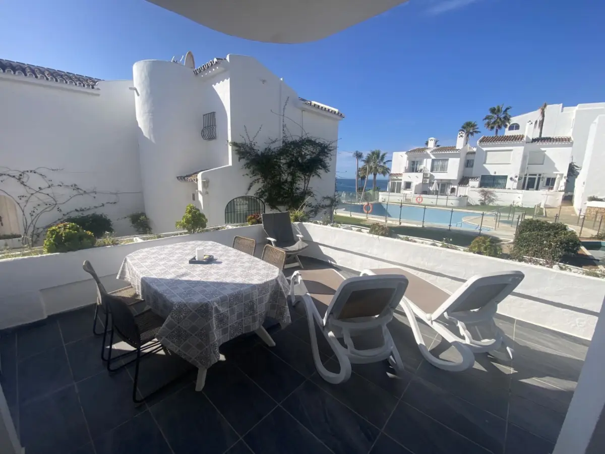 Maison Miraflores — 1