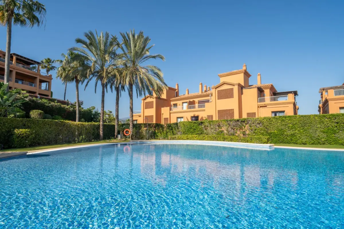 Apartment Estepona — 1
