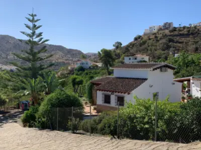 Haus Alora — 2