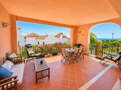 Haus Estepona — 2
