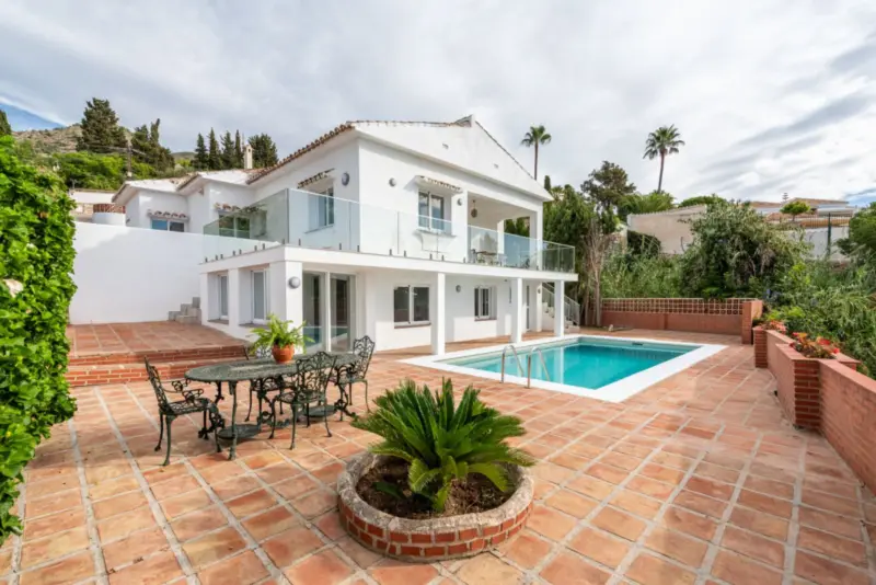 Property — Costa del Sol · Benalmádena