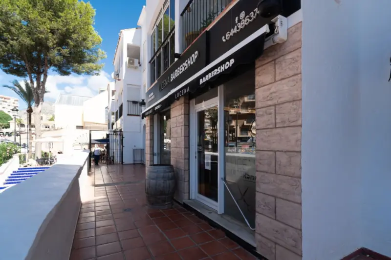 Established Business and Freehold Premises, Plaza... — Costa del Sol · Benalmadena Costa