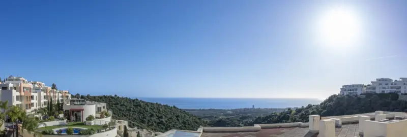 This fabulous middle floor apartment is located on... — Costa del Sol · Marbella