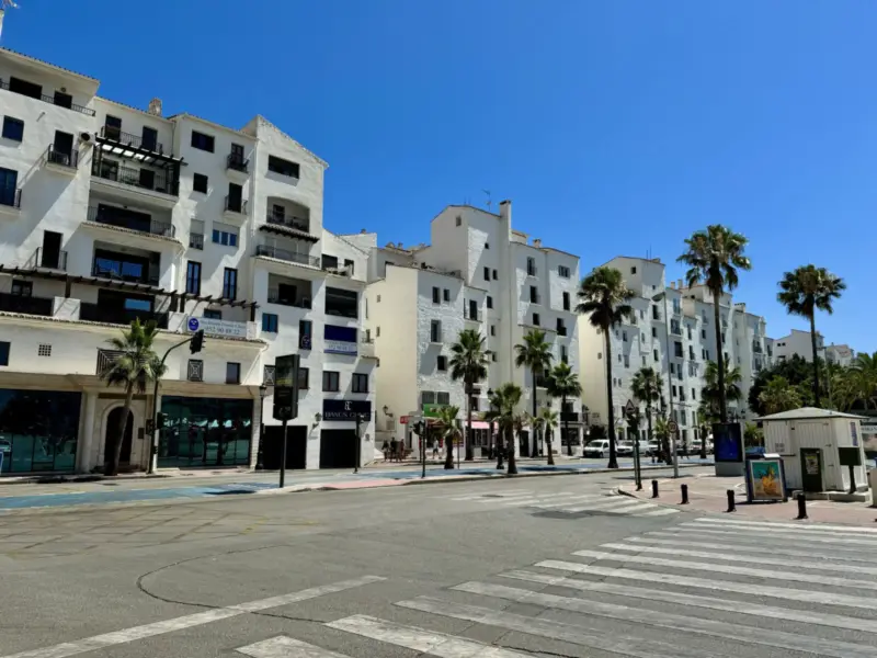 Property — Costa del Sol · Puerto Banús