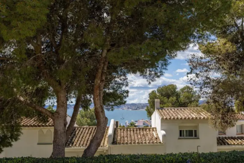 Property — Costa del Sol · Estepona