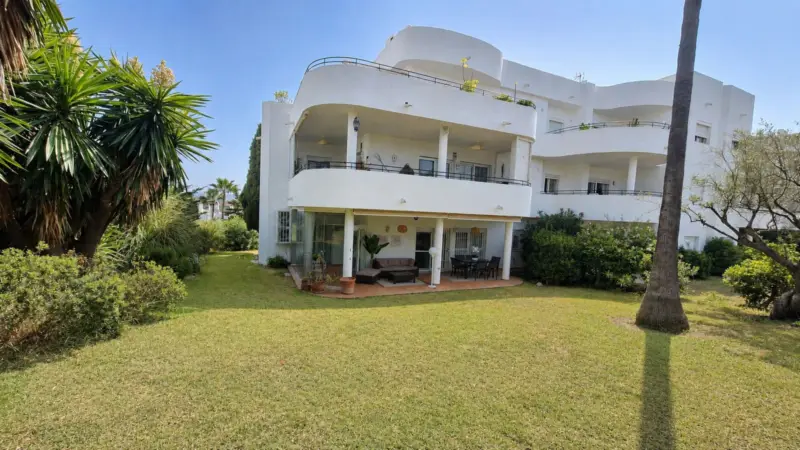 Property — Costa del Sol · Estepona