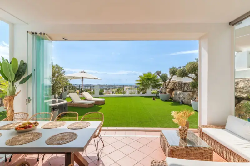 Property — Costa del Sol · Benahavís