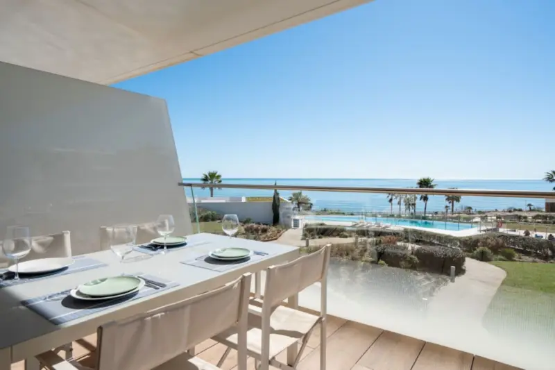 You want to hear the sound of the sea!

Unique b... — Costa del Sol · Estepona