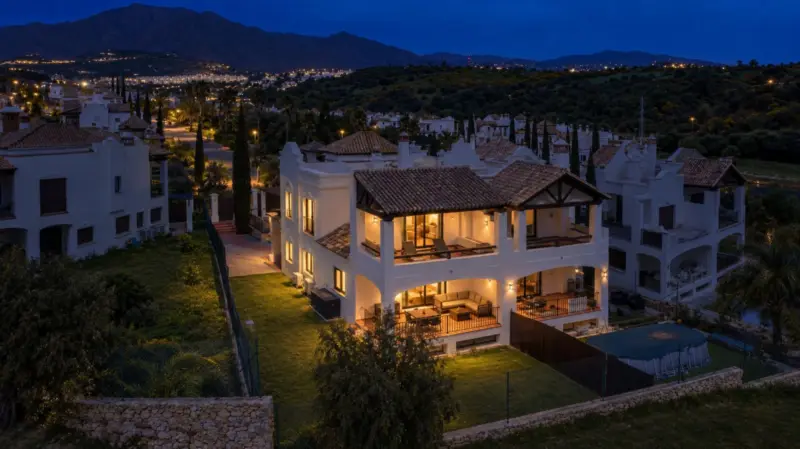 Property — Costa del Sol · Estepona