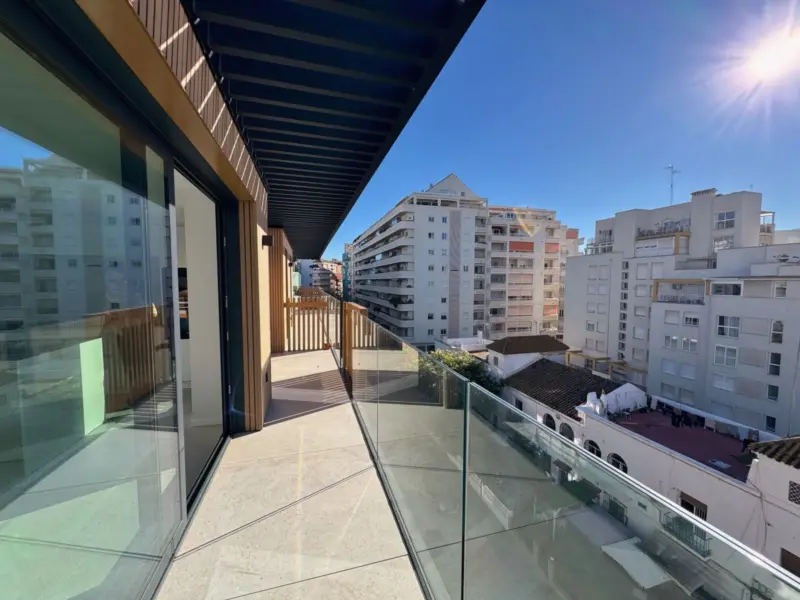 Exclusive apartment in the heart of Marbella, 200... — Costa del Sol · Marbella