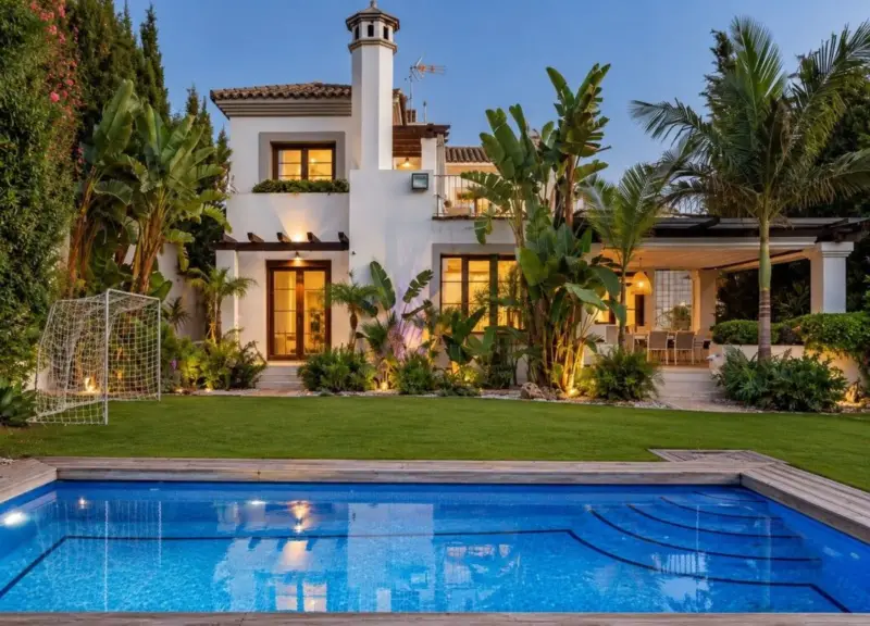 Property — Costa del Sol · Estepona