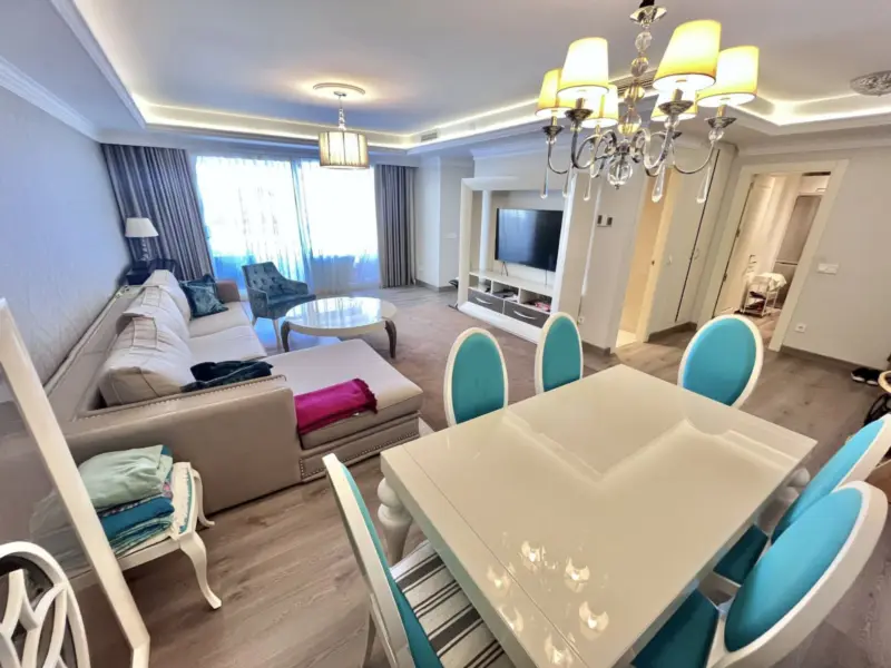 Property — Costa del Sol · Puerto Banús