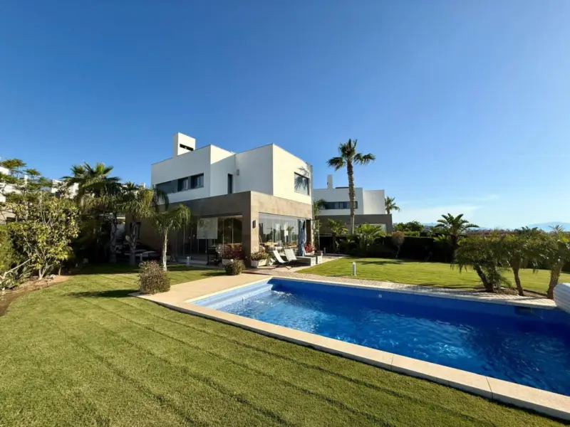 Property — Costa del Sol · Manilva