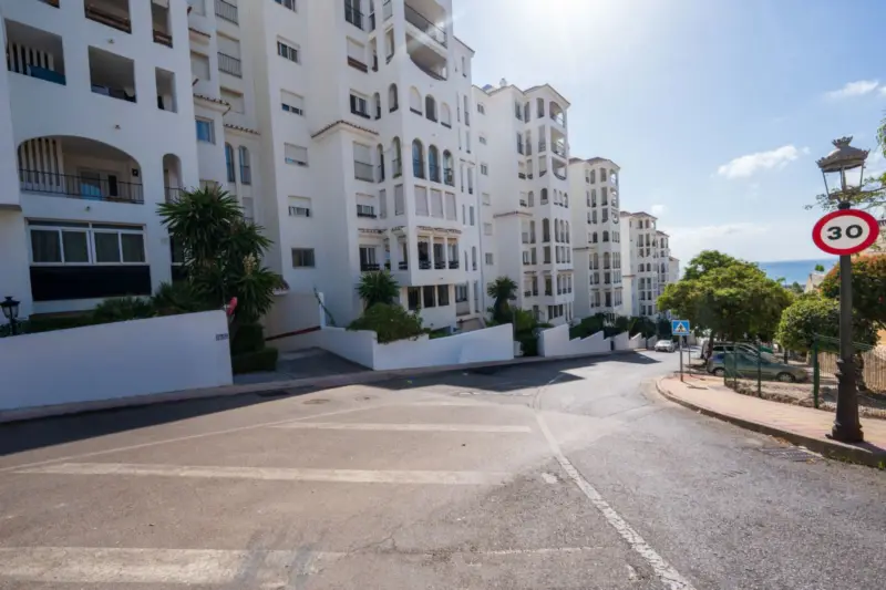 Property — Costa del Sol · Estepona