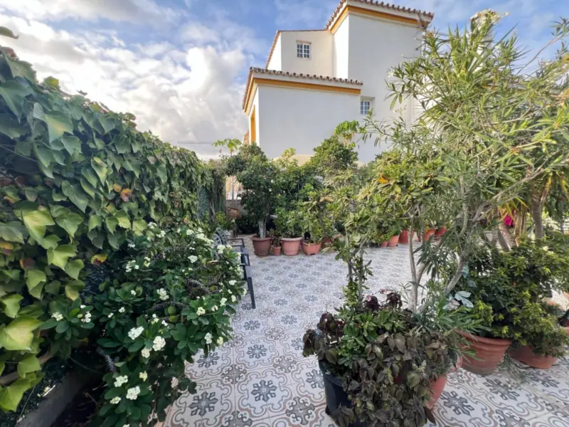 Property — Costa del Sol · Estepona