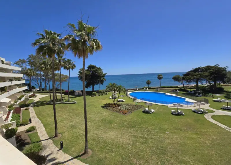 Property — Costa del Sol · Estepona