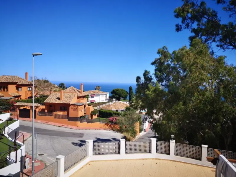 Property — Costa del Sol · Benalmádena