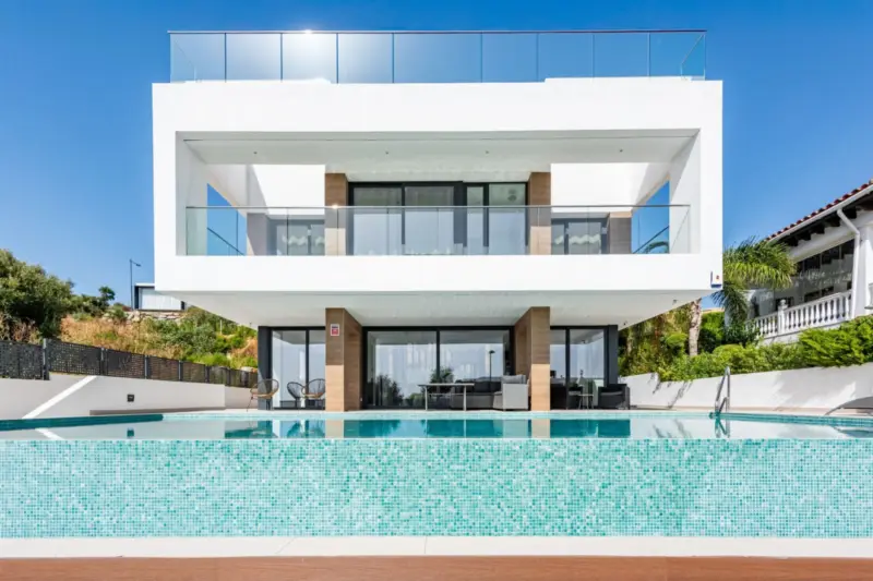 Property — Costa del Sol · Estepona