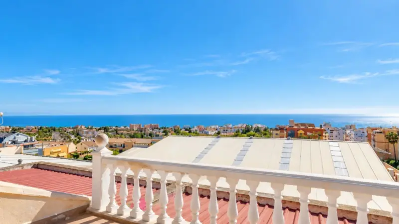Great opportunity in Arroyo de la Miel: An indepen... — Costa del Sol · Arroyo de la Miel