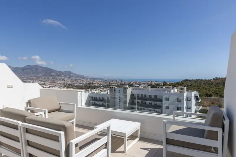 Penthouse with Private Solarium and Panoramic Sea... — Costa del Sol · Mijas