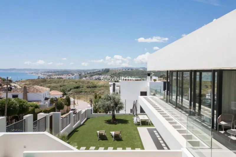 Property — Costa del Sol · Estepona