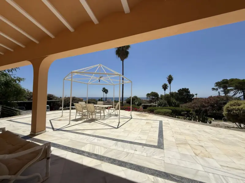Property — Costa del Sol · Estepona