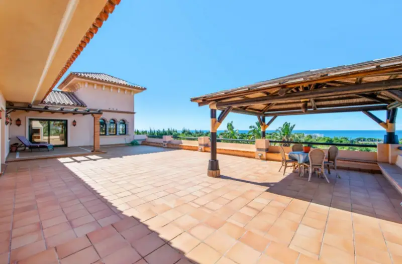 Property — Costa del Sol · Estepona