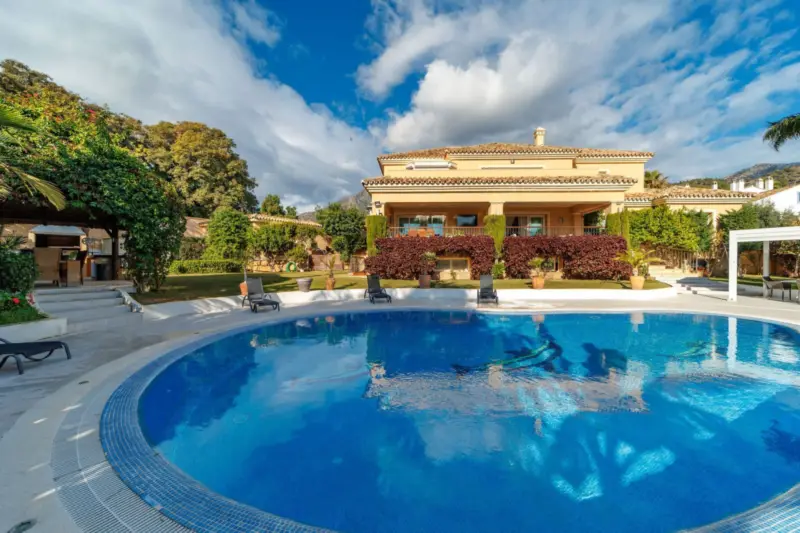 Property — Costa del Sol · Marbella