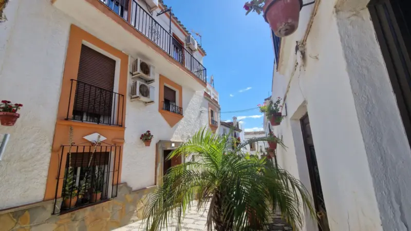 Property — Costa del Sol · Estepona