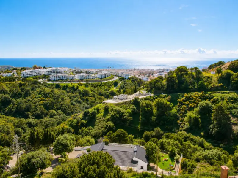 Property — Costa del Sol · Estepona