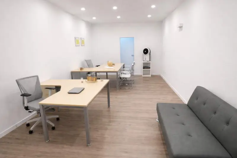 For sale: an excellent **28 m2** commercial unit,... — Costa del Sol · Fuengirola