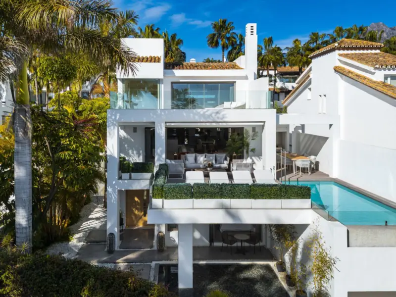 Property — Costa del Sol · Marbella