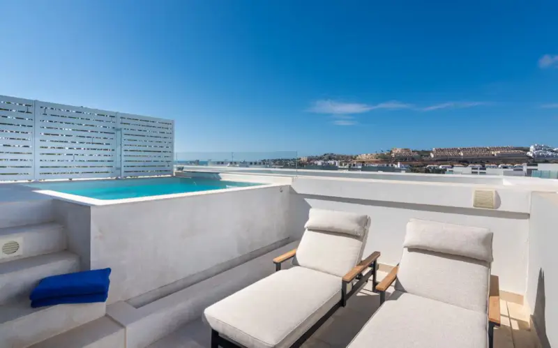 Immaculate four-bedroom townhouse located in an ex... — Costa del Sol · La Cala de Mijas