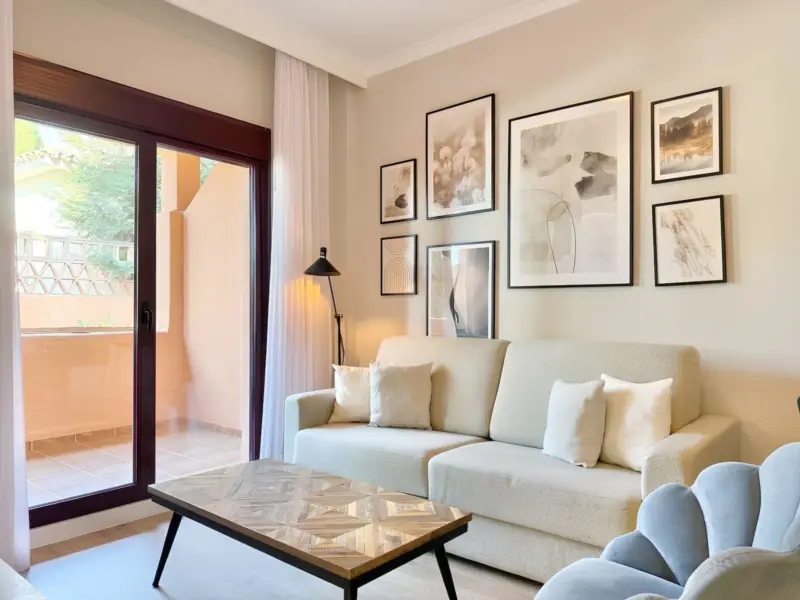A beautiful ground-floor one-bedroom apartment in... — Costa del Sol · Benahavís