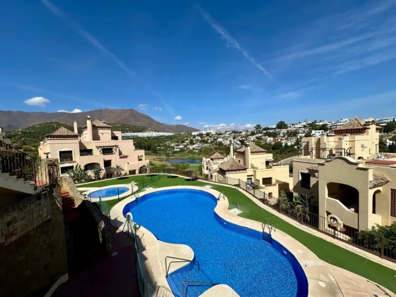 Top Investment opportunity! Penthouse in excellent... — Costa del Sol · Estepona