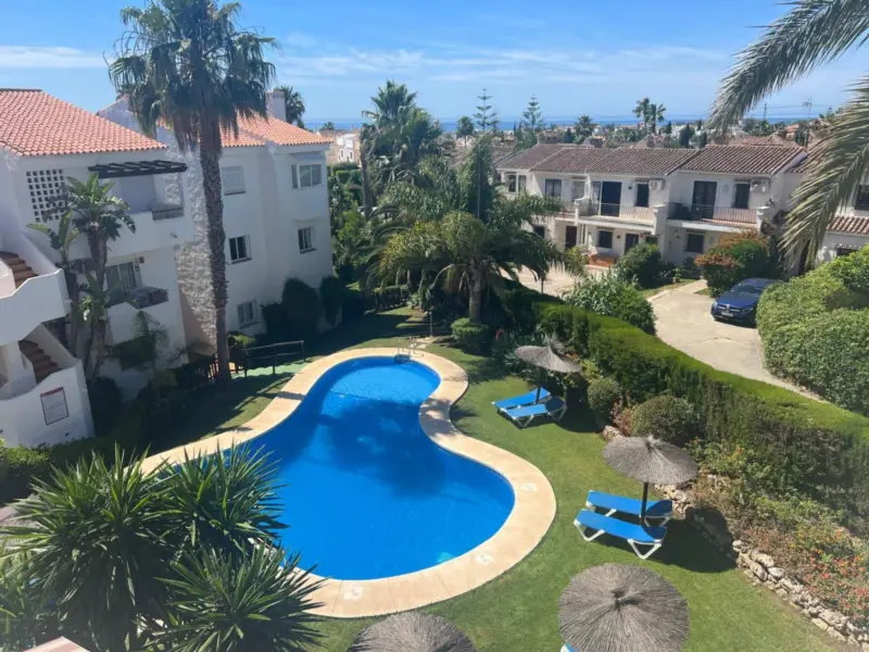 Beautiful second floor, penthouse boasting spectac... — Costa del Sol · Bel Air