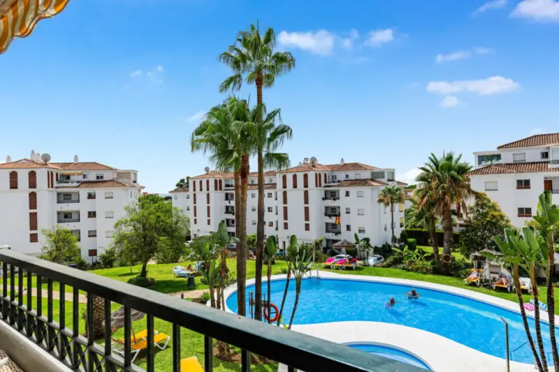 A fantastic opportunity to purchase a charming apa... — Costa del Sol · Calahonda