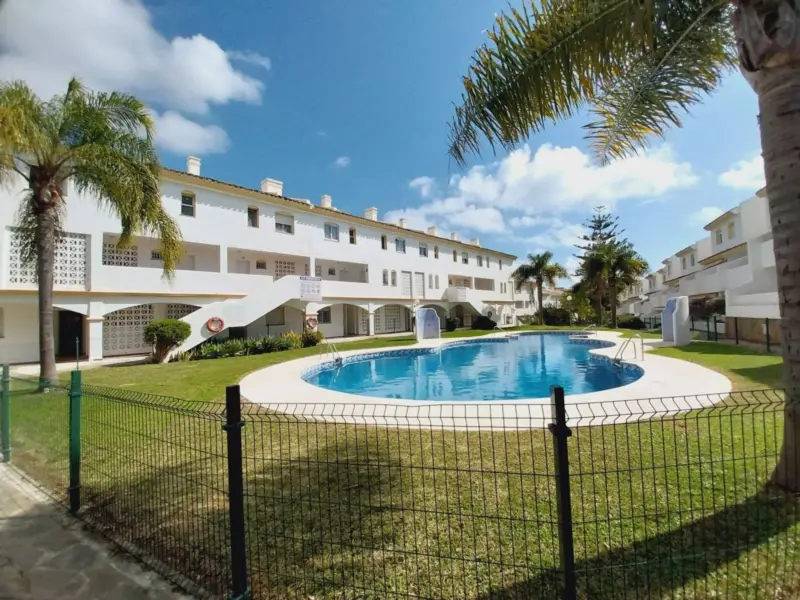 Spacious and Bright Fully Renovated Duplex Apartme... — Costa del Sol · Calahonda