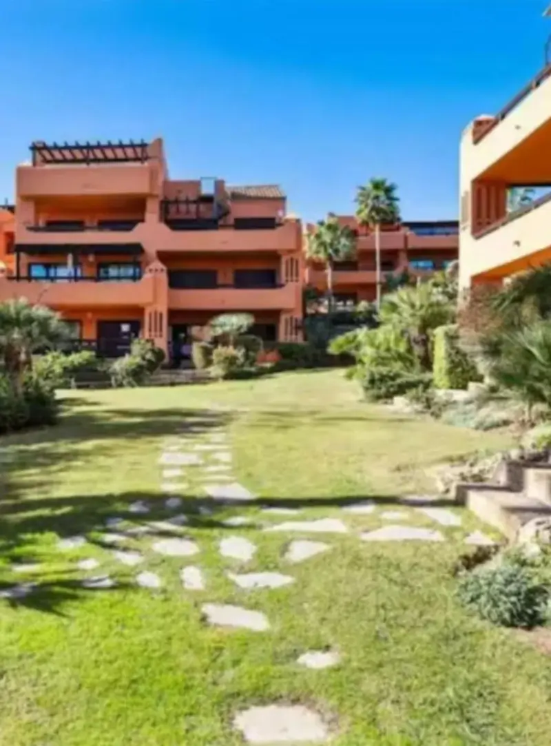 Property — Costa del Sol · Estepona