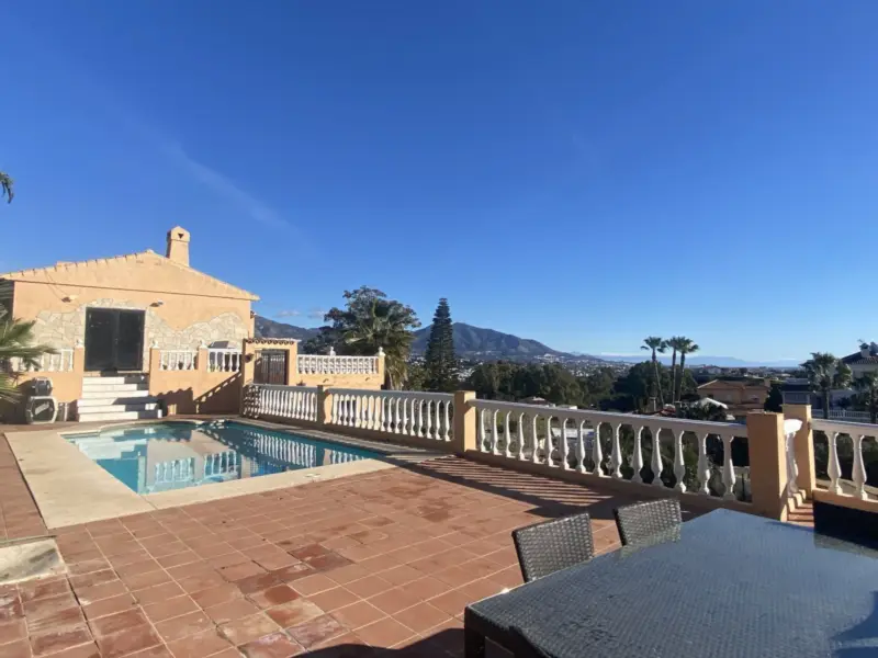 JUST REDUCED! 4 Bed Detached Villa with additional... — Costa del Sol · Mijas Costa