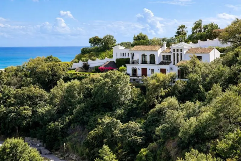 LUXURY VILLA FOR SALE IN MONTE MAYOR, BENAHAVIS... — Costa del Sol · Benahavís