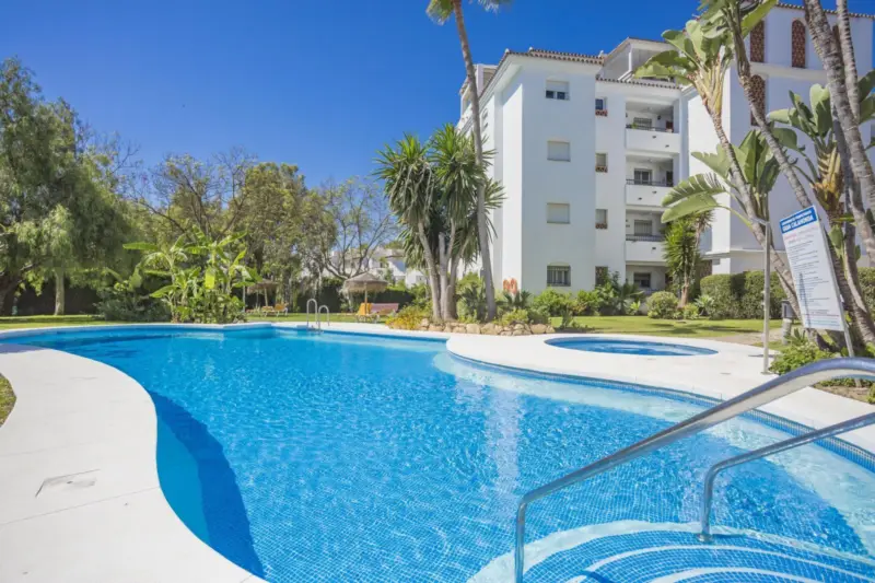 2-Bedroom Apartment in Calahonda, Mijas Costa L... — Costa del Sol · Calahonda