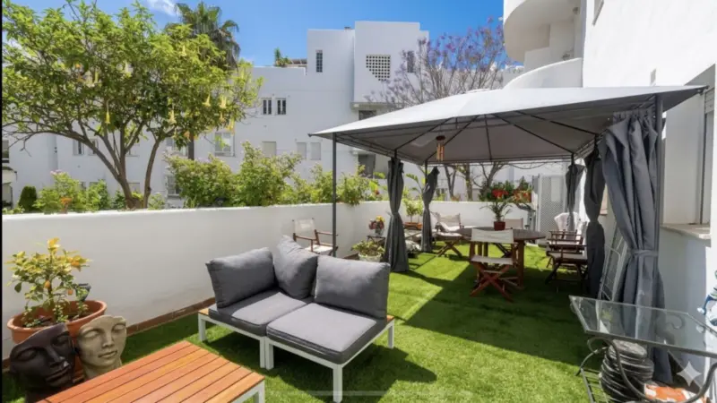 Spectacular Elevated Ground-Floor Apartment with a... — Costa del Sol · Marbella