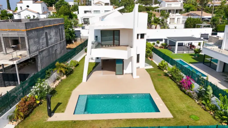 Property — Costa del Sol · Estepona