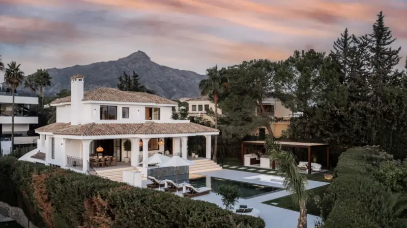 Property — Costa del Sol · Nueva Andalucía