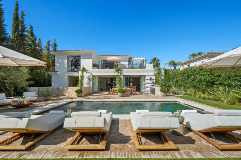 Property — Costa del Sol · Nueva Andalucía