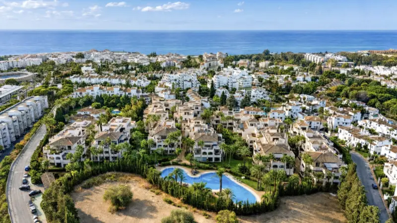 Apartment White Lotus is a 2-bedroom and 2-bathroo... — Costa del Sol · Puerto Banús