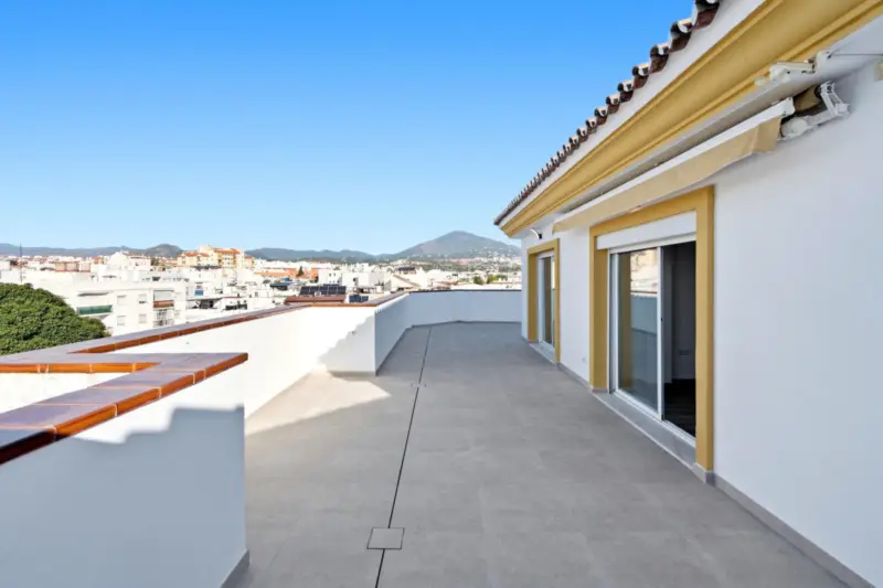 Ideally located in the heart of San Pedro de Alcán... — Costa del Sol · San Pedro de Alcántara